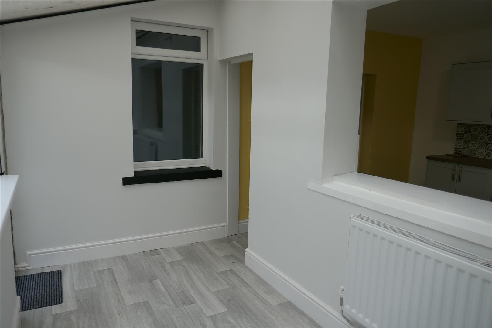 ANOTHER ROOM ASPECT
